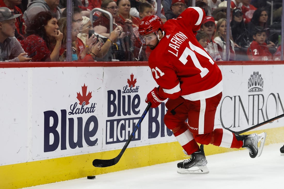 Power-play Goals Lift Red Wings Over Ducks