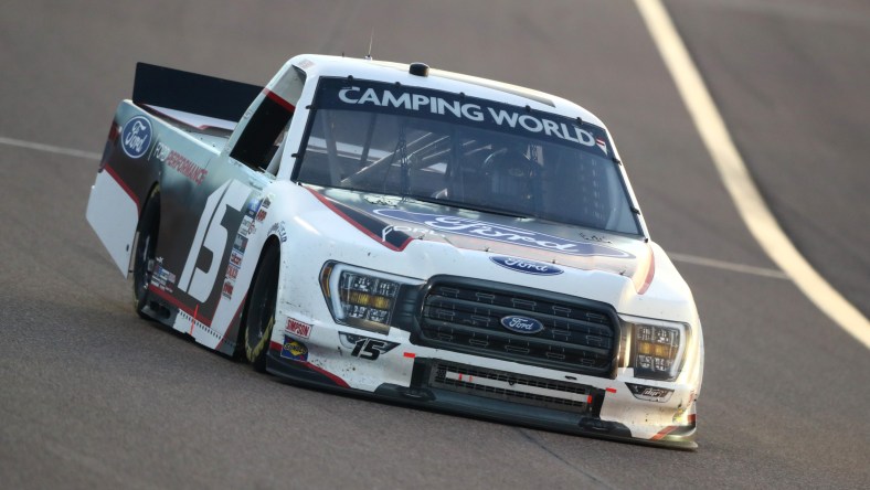 NASCAR: Camping World Truck Series Lucus Oil 150 Championship