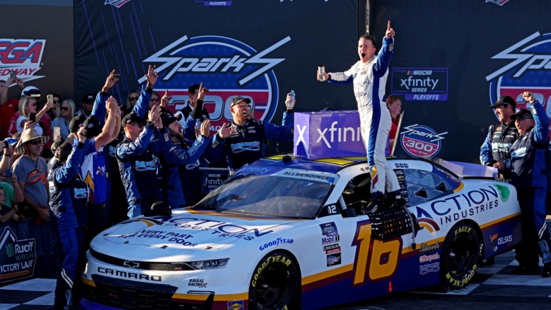 NASCAR: Xfinity Sparks 300