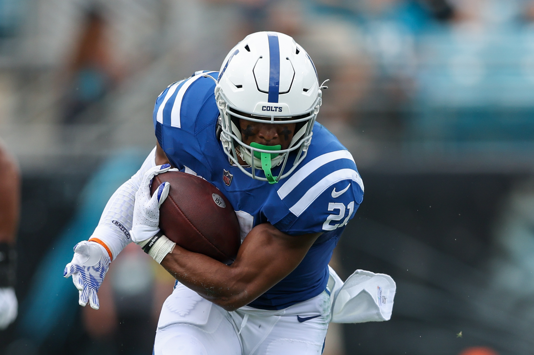 Indianapolis Colts' running back Nyheim Hines suffers head injury, stumbles  after standing up on TNF