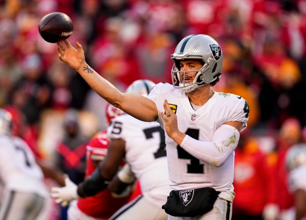 las vegas raiders at kansas city chiefs