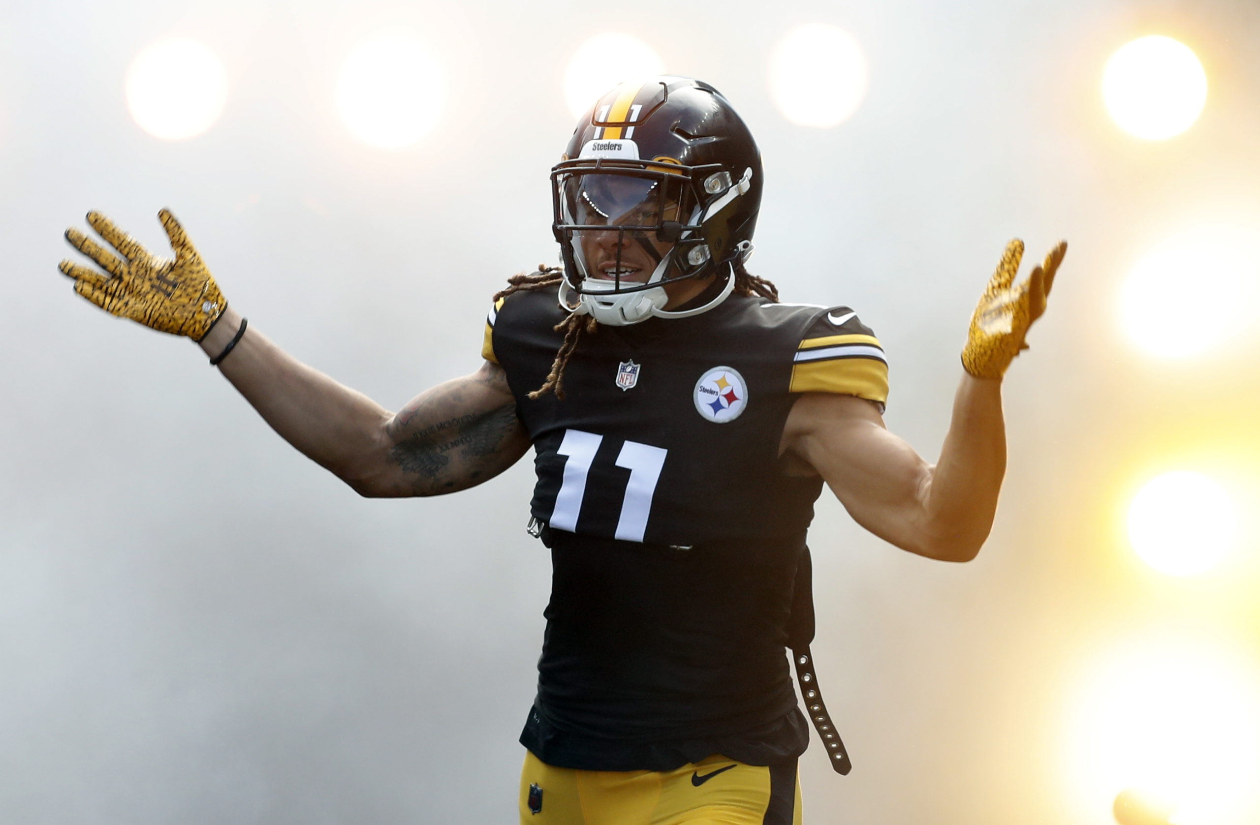 Pittsburgh Steelers reportedly have high asking price for Chase