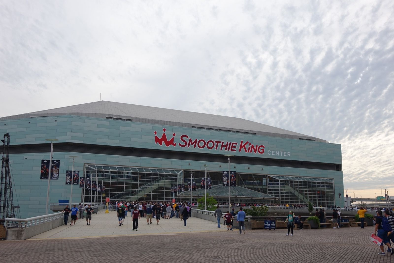 What To Eat At The Smoothie King Center, Home Of The New Orleans Pelicans &  VooDoo - Eater New Orleans