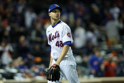 New York Mets reportedly could be in bidding war with AL west club for Jacob deGrom