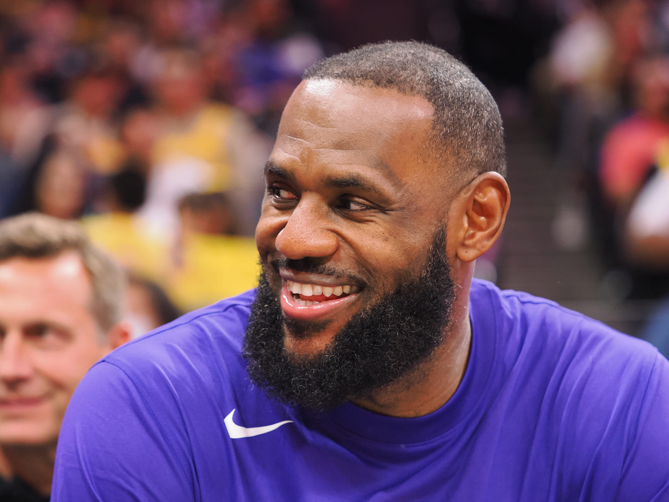 Lebron James trashes Dallas Cowboys ownership, switches allegiance to Browns