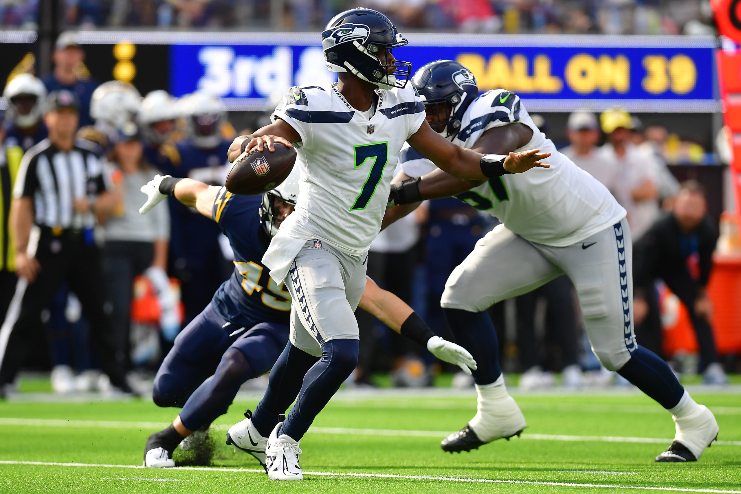 Seattle Seahawks schedule: More momentum heading into 2023