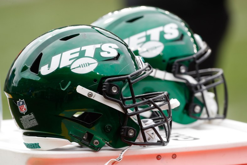 Former No. 2 Pick Shares Bold 2022 Jets Schedule Prediction