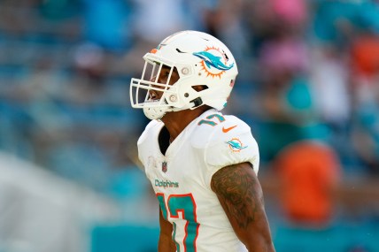 Jaylen-Waddle-Miami-Dolphins