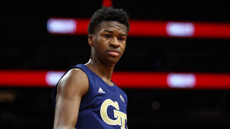 Dec 18, 2021; Phoenix, Arizona, USA; Georgia Tech Yellow Jackets guard Miles Kelly (13) against the Southern California Trojans during the Colangelo Classic at Footprint Center. Mandatory Credit: Mark J. Rebilas-USA TODAY Sports