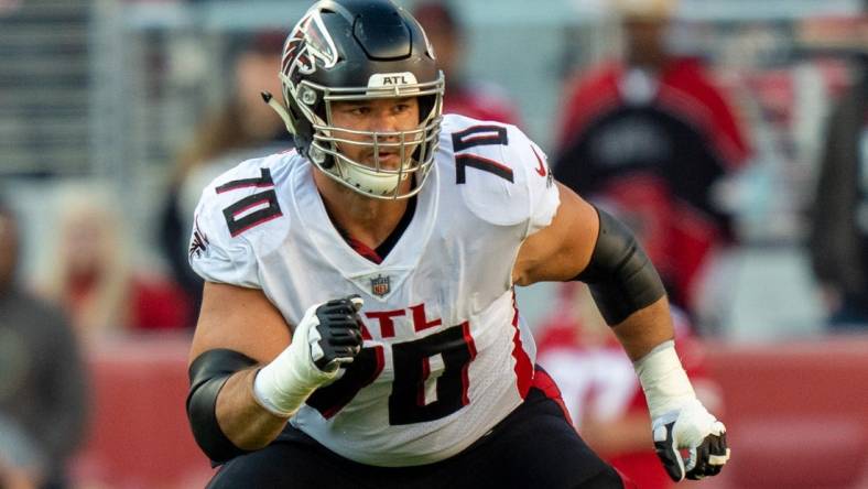 December 19, 2021; Santa Clara, California, USA; Atlanta Falcons offensive tackle Jake Matthews (70) during the second quarter against the San Francisco 49ers at Levi's Stadium. Mandatory Credit: Kyle Terada-USA TODAY Sports