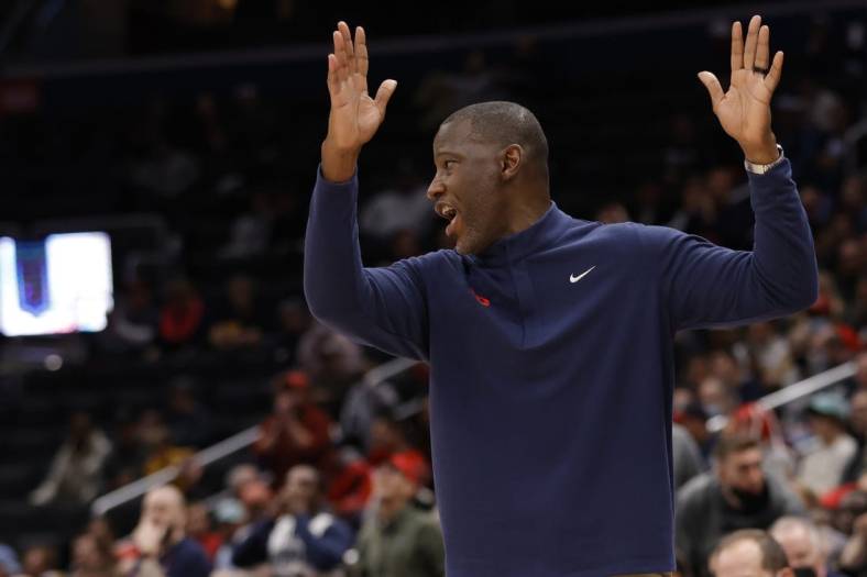 Mar 12, 2022; Washington, D.C., USA;  Dayton Flyers head coach Anthony Grant reacts on the bench against the Richmond Spiders in the first half at Capital One Arena. Mandatory Credit: Geoff Burke-USA TODAY Sports