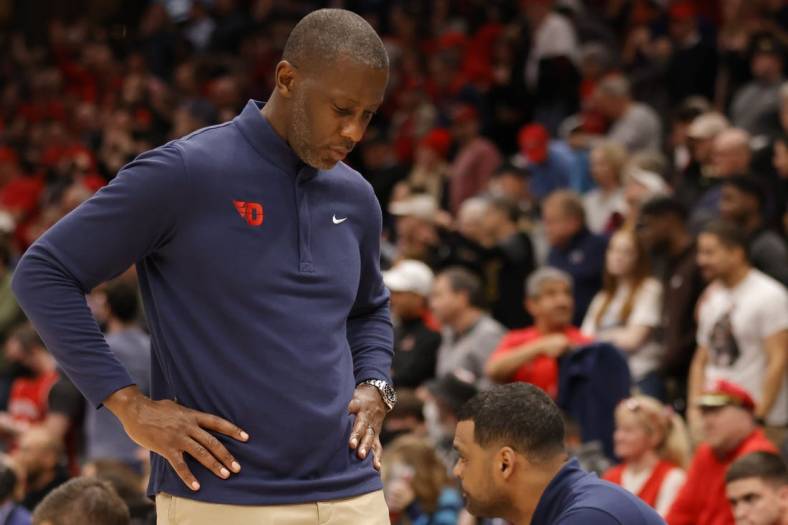 Mar 12, 2022; Washington, D.C., USA; Dayton Flyers head coach Anthony Grant stands on the. Bench against the Richmond Spiders in the final minute in the second half at Capital One Arena. Mandatory Credit: Geoff Burke-USA TODAY Sports