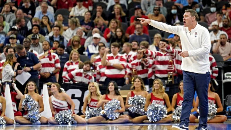 Mar 24, 2022; San Antonio, TX, USA; Arizona Wildcats head coach Tommy Lloyd reacts during the second half against the Houston Cougars in the semifinals of the South regional of the men's college basketball NCAA Tournament at AT&T Center. Mandatory Credit: Scott Wachter-USA TODAY Sports