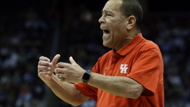 Mar 18, 2022; Pittsburgh, PA, USA;  Houston Cougars head coach Kelvin Sampson reacts on the sidelines against the UAB Blazers during the first round of the 2022 NCAA Tournament at PPG Paints Arena. Mandatory Credit: Charles LeClaire-USA TODAY Sports