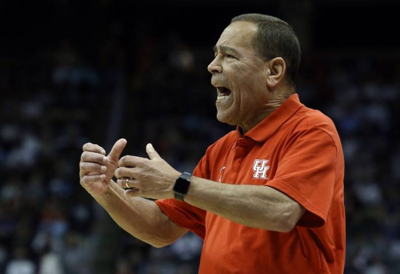 Mar 18, 2022; Pittsburgh, PA, USA;  Houston Cougars head coach Kelvin Sampson reacts on the sidelines against the UAB Blazers during the first round of the 2022 NCAA Tournament at PPG Paints Arena. Mandatory Credit: Charles LeClaire-USA TODAY Sports