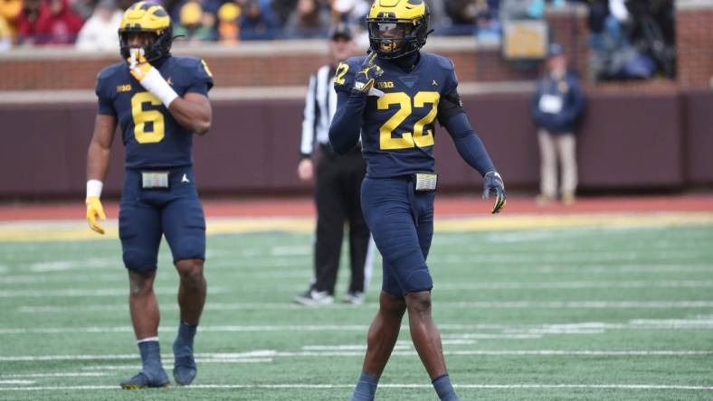 Cornerback Gemon Green (22) on the field during the Michigan spring game Saturday, April 2, 2022, at Michigan Stadium.

Mich Spring