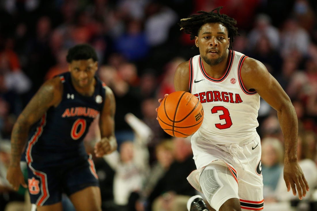 Georgia's Kario Oquendo (3) drives the ball down the court during an NCAA basketball game between Auburn and Georgia in Athens, Ga., on Saturday, Feb. 5, 2022. Auburn won 74-72.

Syndication Online Athens