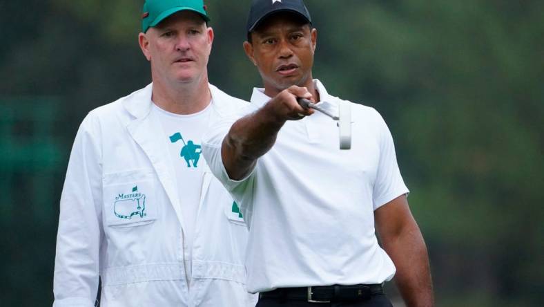 Tiger Woods talks with caddie Joe LaCava during a practice round at Augusta National.

Syndication Usa Today