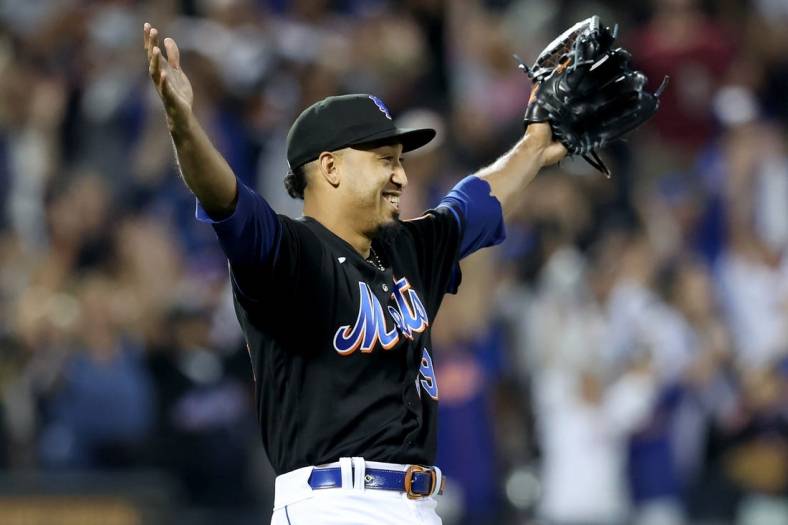 Sep 16, 2022; New York City, New York, USA; New York Mets relief pitcher Edwin Diaz (39) reacts after defeating the Pittsburgh Pirates at Citi Field. Mandatory Credit: Brad Penner-USA TODAY Sports