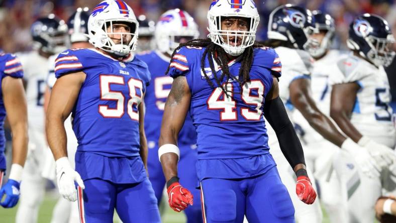 Bills linebacker Tremaine Edmunds celebrates with Matt Milano after a sack.