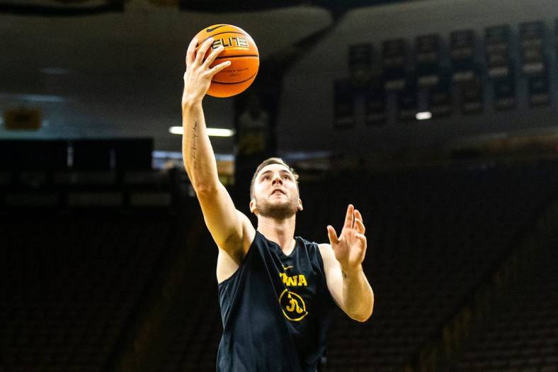 Iowa guard Connor McCaffery (30) shoots a basket during a practice following the Hawkeyes men's basketball media day, Wednesday, Oct. 5, 2022, at Carver-Hawkeye Arena in Iowa City, Iowa.

221005 Iowa Practice Mbb 022 Jpg