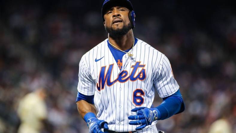 Oct 9, 2022; New York City, New York, USA;  New York Mets right fielder Starling Marte (6) at Citi Field. Mandatory Credit: Wendell Cruz-USA TODAY Sports