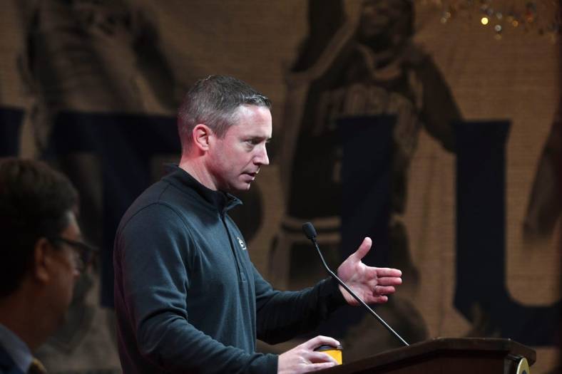 Oct 19, 2022; Mountain Brook, AL, USA; Georgia head coach Mike White speaks during the SEC Tip Off 2022-23 Men's Basketball Media Day in Mountain Brook Wednesday, Oct. 19, 2022 at Grand Bohemian Hotel.

Basketball Sec Men S Basketball Media Day
