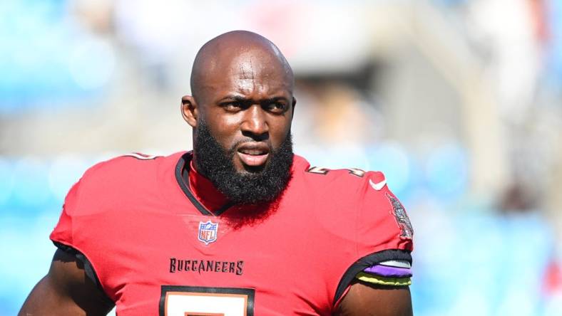 Oct 23, 2022; Charlotte, North Carolina, USA; Tampa Bay Buccaneers running back Leonard Fournette (7) before the game at Bank of America Stadium. Mandatory Credit: Bob Donnan-USA TODAY Sports