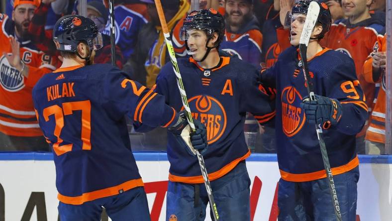 Nov 1, 2022; Edmonton, Alberta, CAN; The Edmonton Oilers celebrate a goal scored by forward Connor McDavid (97) during the first period against the Nashville Predators at Rogers Place. Mandatory Credit: Perry Nelson-USA TODAY Sports