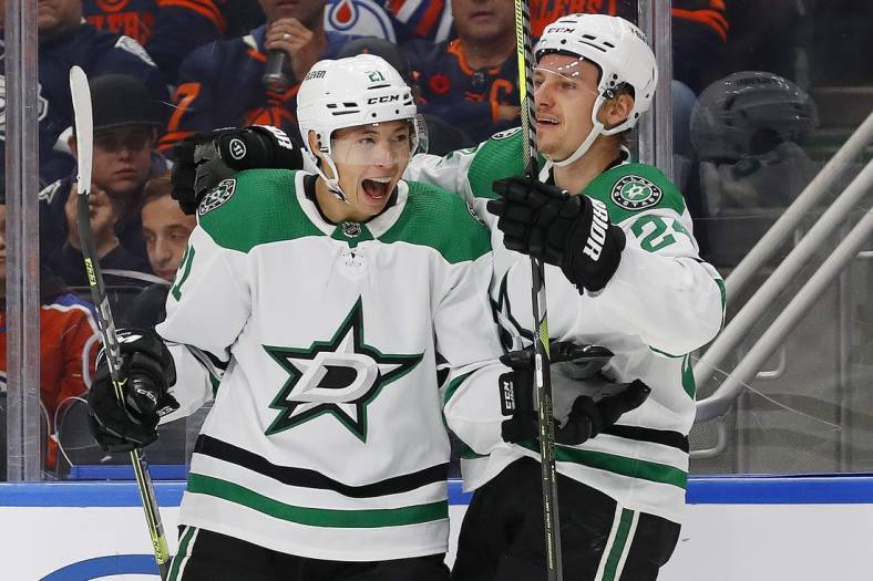 Nov 5, 2022; Edmonton, Alberta, CAN; The Dallas Stars celebrate a goal by forward Jason Robertson (21) during the second period against the Edmonton Oilers at Rogers Place. Mandatory Credit: Perry Nelson-USA TODAY Sports