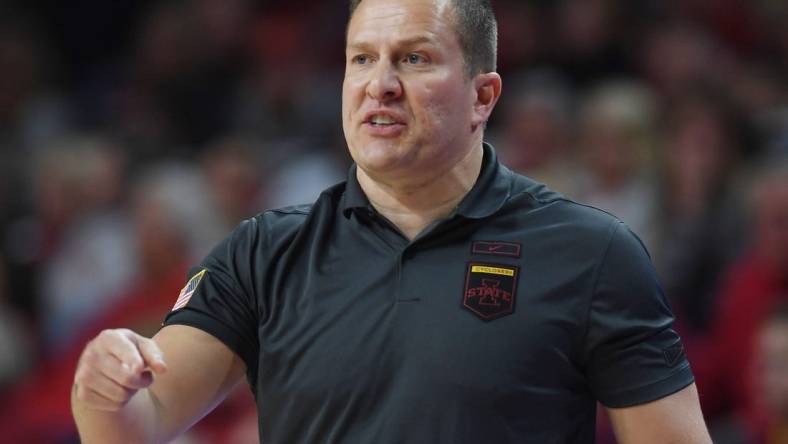 Iowa State University Cyclones head coach T.J. Otzelberger reacts during the second half against IUPUI in the season opening home game at Hilton Coliseum Monday, Nov. 7, 2022, in Ames, Iowa.  Photo by Nirmalendu Majumdar/Ames Tribune

Ncaa Men S Basketball