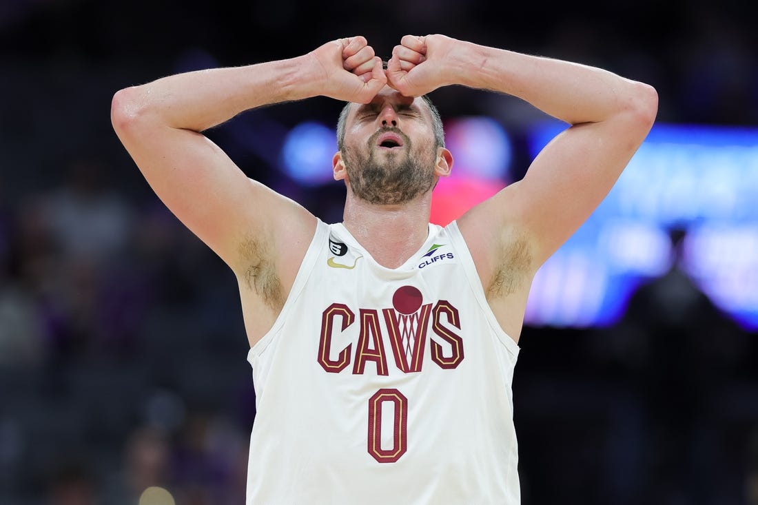 Nov 9, 2022; Sacramento, California, USA; Cleveland Cavaliers forward Kevin Love (0) reacts after a play during the fourth quarter against the Sacramento Kings at Golden 1 Center. Mandatory Credit: Sergio Estrada-USA TODAY Sports