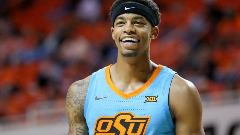 Oklahoma State guard Avery Anderson III (0) talks to a ref in the second half during a college basketball game between the Oklahoma State Cowboys (OSU) and the Southern Illinois Salukis at Gallagher-Iba Arena in Stillwater, Okla., Thursday, Nov. 10, 2022.

Osu Vs Southern Illinois