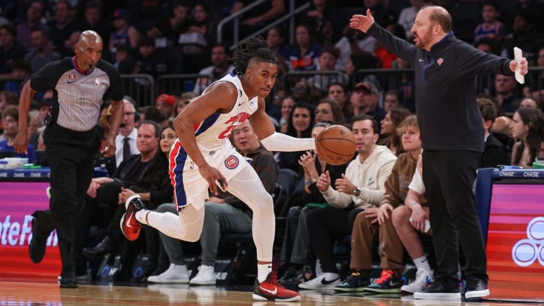 Nov 11, 2022; New York, New York, USA; Detroit Pistons guard Jaden Ivey (23) dribbles up court after a steal during the first quarter in front of New York Knicks head coach Tom Thibodeau at Madison Square Garden. Mandatory Credit: Vincent Carchietta-USA TODAY Sports