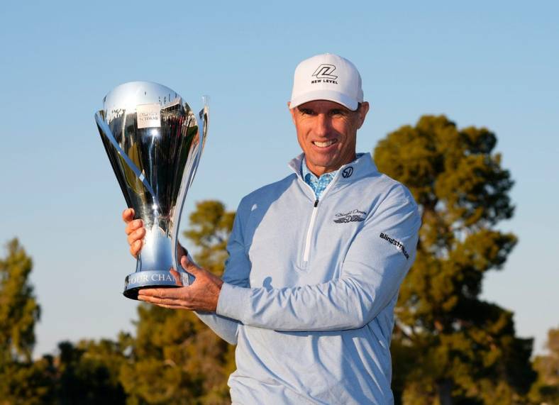 Steven Alker wins the 2022 Charles Schwab Cup. Photo by Rob Schumacher/The Arizona Republic-USA TODAY NETWORK

Golf Charles Schwab Cup Championship Final Round
