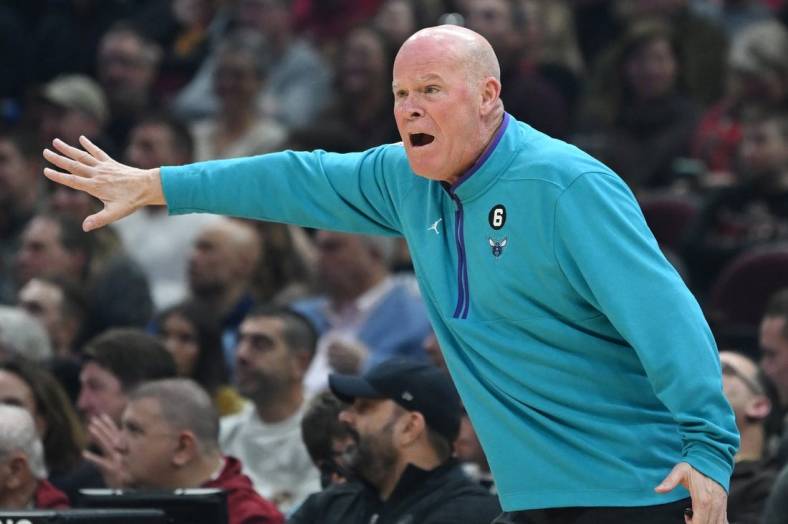 Nov 18, 2022; Cleveland, Ohio, USA; Charlotte Hornets head coach Steve Clifford yells out instructions to his team during the first half against the Cleveland Cavaliers at Rocket Mortgage FieldHouse. Mandatory Credit: Ken Blaze-USA TODAY Sports