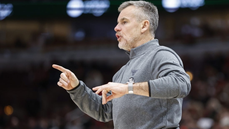 Nov 18, 2022; Chicago, Illinois, USA; Chicago Bulls head coach Billy Donovan directs his team against the Orlando Magic during the second half at United Center. Mandatory Credit: Kamil Krzaczynski-USA TODAY Sports