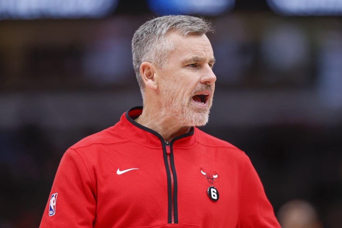 Nov 21, 2022; Chicago, Illinois, USA; Chicago Bulls head coach Billy Donovan reacts during the first half at United Center. Mandatory Credit: Kamil Krzaczynski-USA TODAY Sports