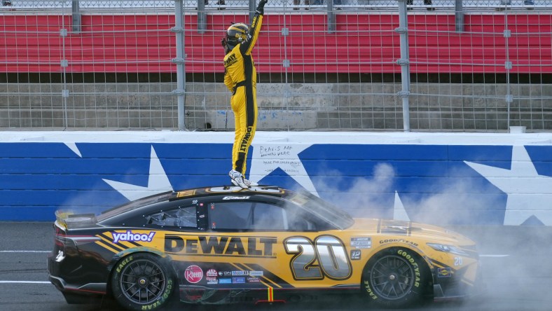 NASCAR: Bank Of America ROVAL 400