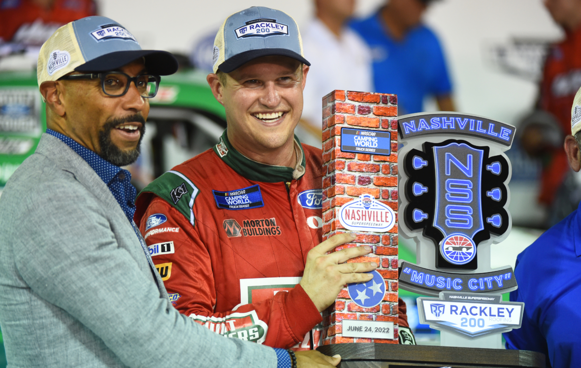 NASCAR: Truck Series Rackley Roofing 200 and Stewart-Haas Racing