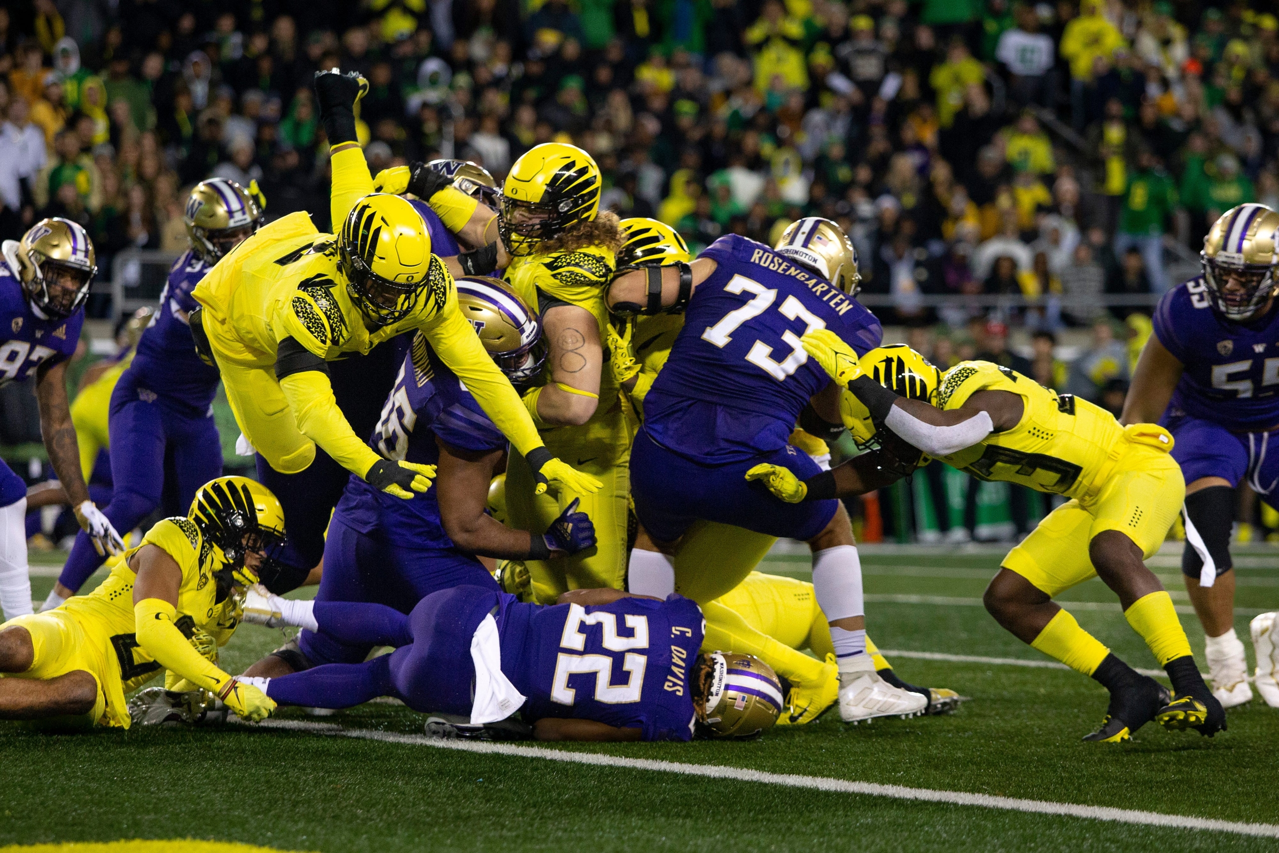 Winners, losers from College Football Week 11: Harold Perkins becomes a star, Oregon Ducks defense implodes