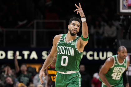 NBA standings: Boston Celtics lead latest standings