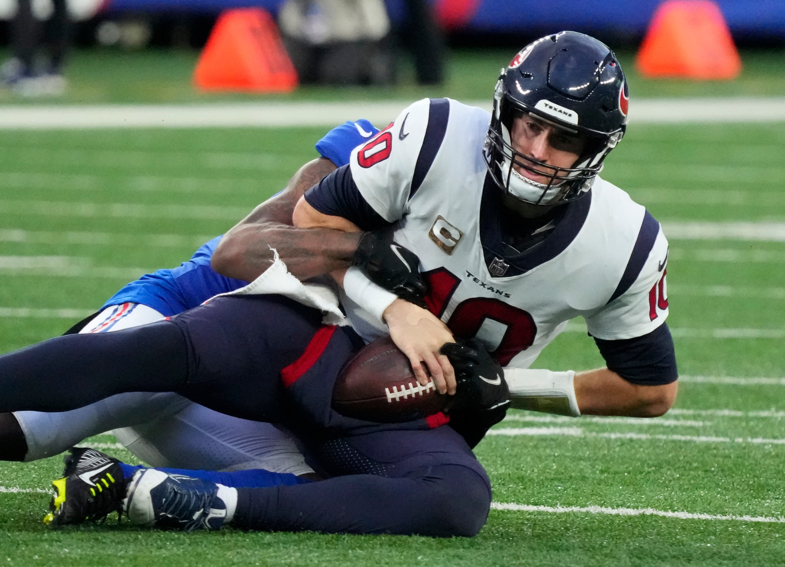 4 Houston Texans QB options with Davis Mills proving he’s not the answer