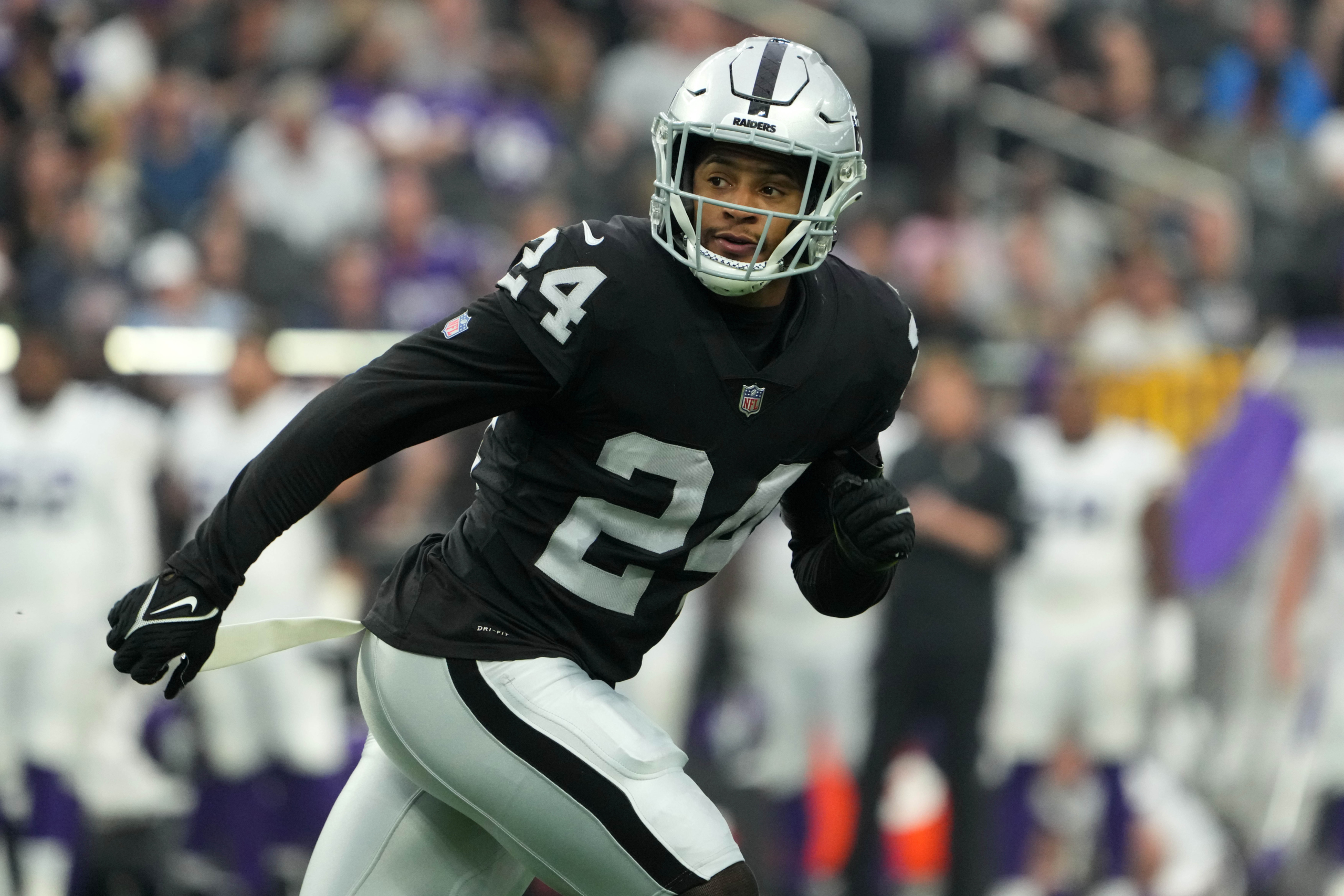 Las Vegas Raiders release former 1st-round pick Johnathan Abram in surprising move
