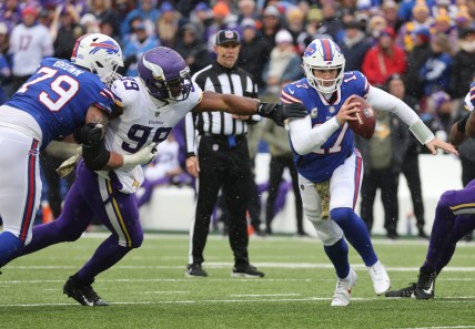 NFL world reacts to Minnesota Vikings unfathomably stealing game from Buffalo Bills on botched Josh Allen snap, interception