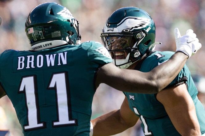 NFL Week 9 Fantasy Football Recap: Philadelphia Eagles vs. Houston Texans, Fantasy Football News, Rankings and Projections