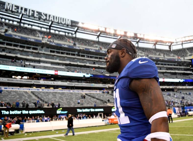 New York Giants safety Landon Collins (21) walks off the field after the Giants lose to the Washington Redskins 20-13 on Sunday, Oct. 28, 2018, in East Rutherford.

Giants Vs Redskins