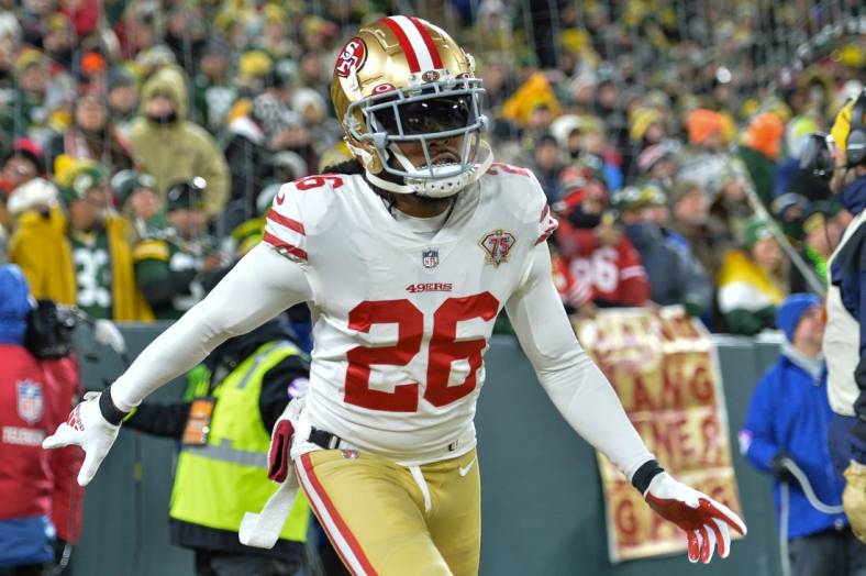 Jan 22, 2022; Green Bay, Wisconsin, USA; San Francisco 49ers cornerback Josh Norman (26) before the game against the Green Bay Packers in a NFC Divisional playoff football game at Lambeau Field. Mandatory Credit: Jeffrey Becker-USA TODAY Sports