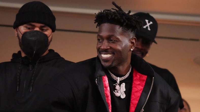 Feb 13, 2022; Inglewood, California, USA; NFL free agent Antonio Brown smiles in the third quarter in Super Bowl LVI at SoFi Stadium. Mandatory Credit: Kirby Lee-USA TODAY Sports