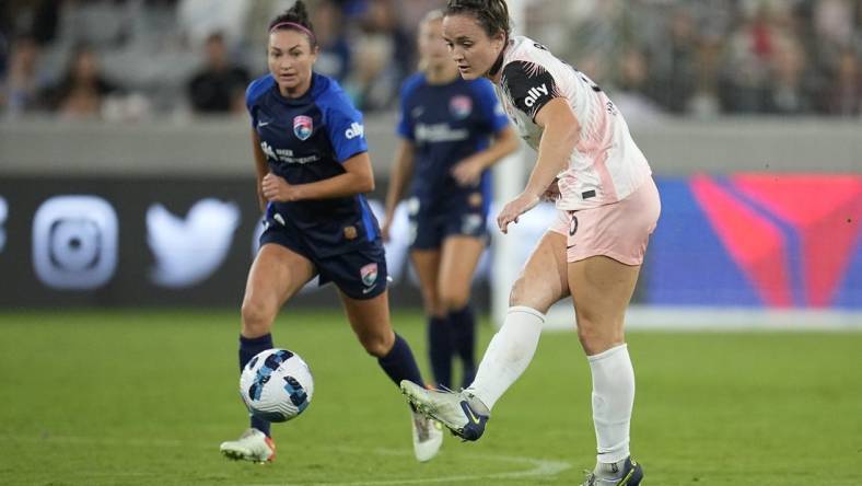 Sep 17, 2022; San Diego, California, USA; Angel City FC defender Megan Reid (6) attempts a pass against San Diego Wave FC in the second half at Snapdragon Stadium. Mandatory Credit: Ray Acevedo-USA TODAY Sports